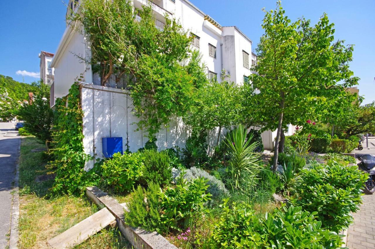 Apartment Nugal Makarska Exterior foto